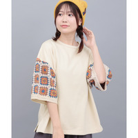 クロシェ風スリーブTシャツ