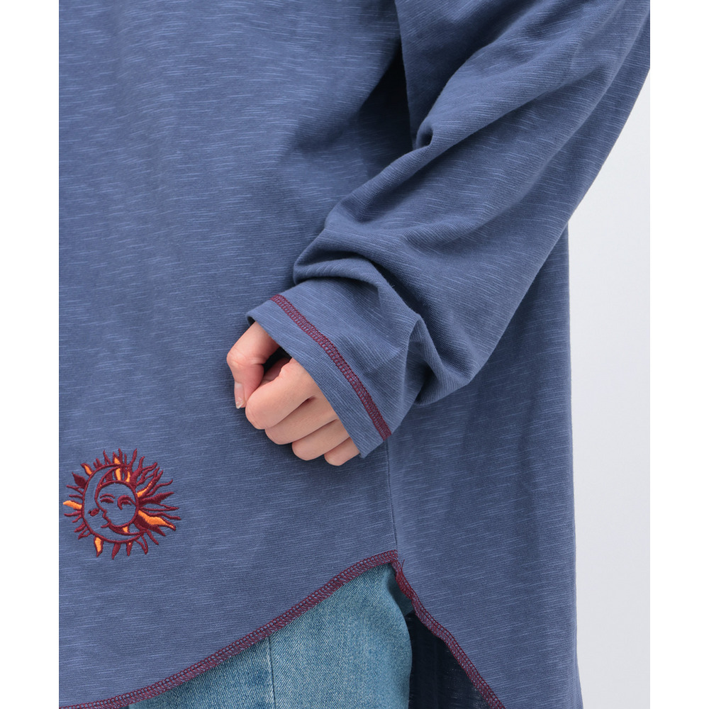 吸湿発熱ワンポイント刺繍ロングTシャツ13