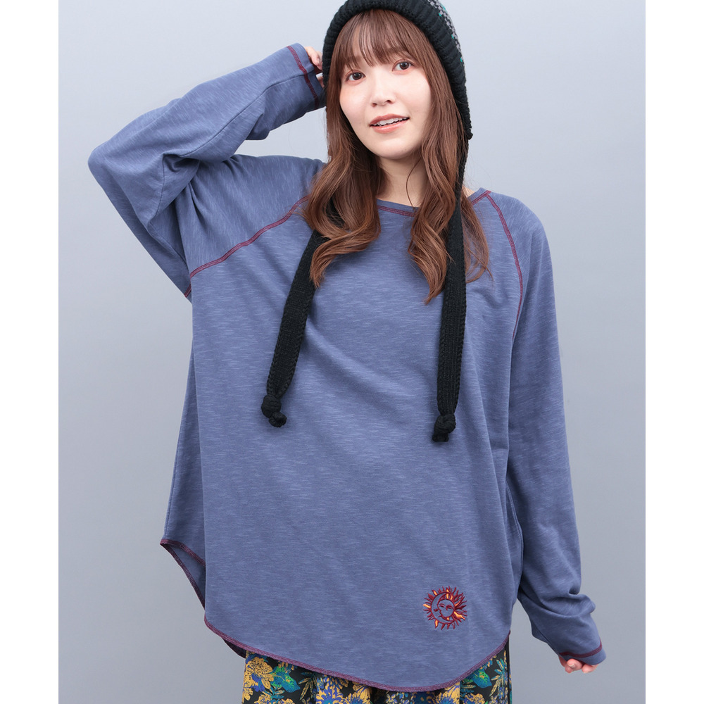 吸湿発熱ワンポイント刺繍ロングTシャツ4