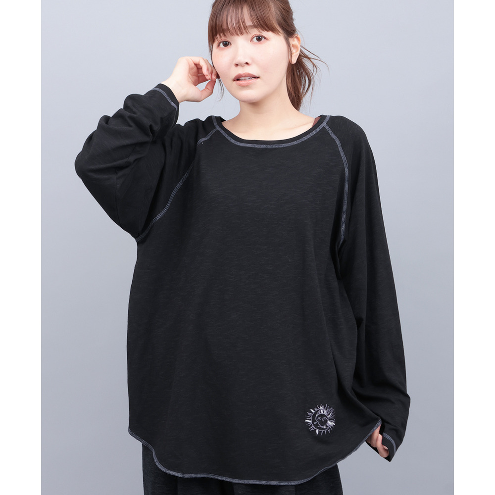 吸湿発熱ワンポイント刺繍ロングTシャツ6