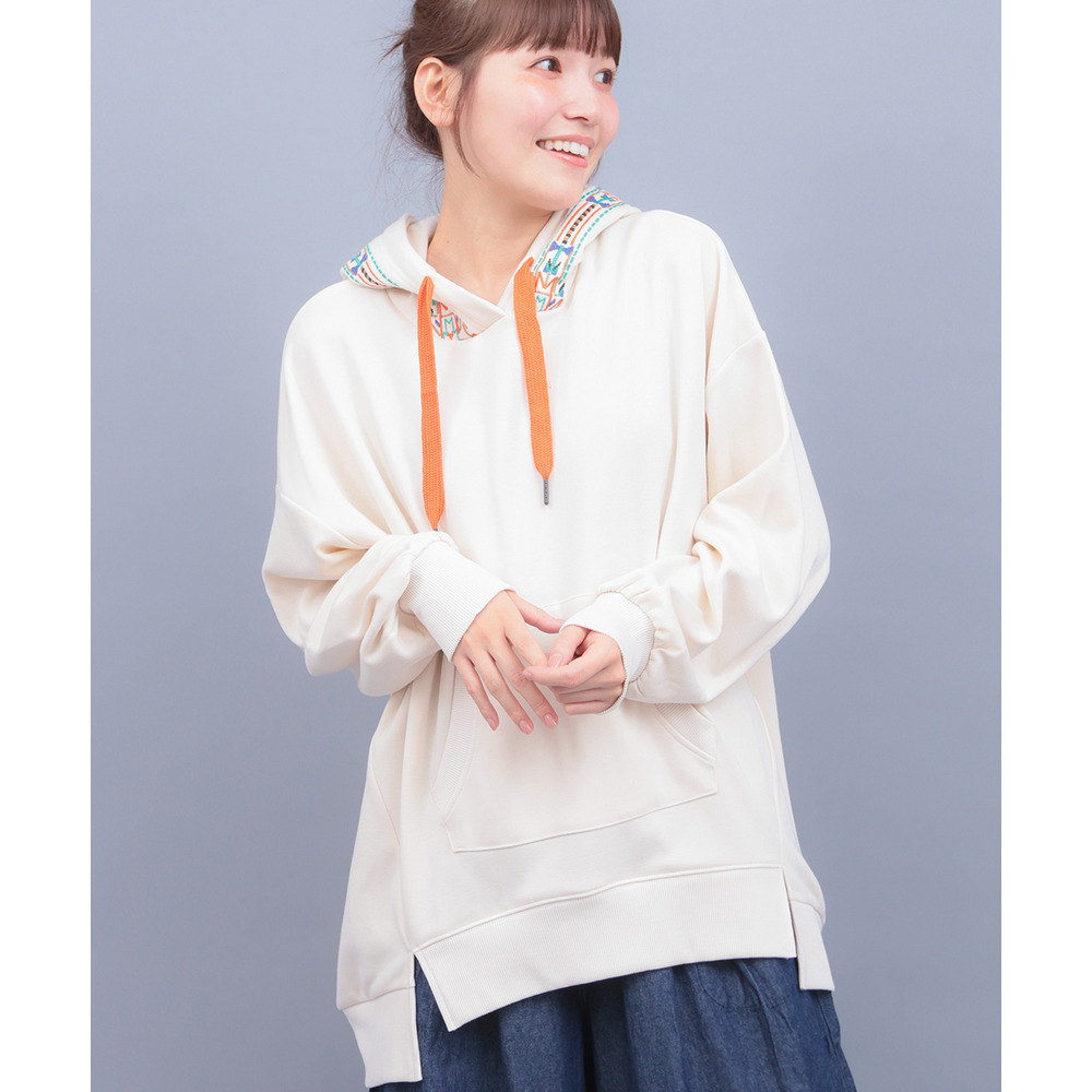 裏シャギーボア刺繍ポカフーディー2