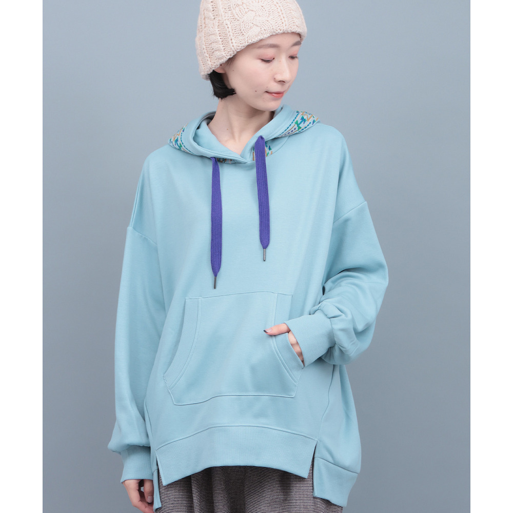 裏シャギーボア刺繍ポカフーディー1