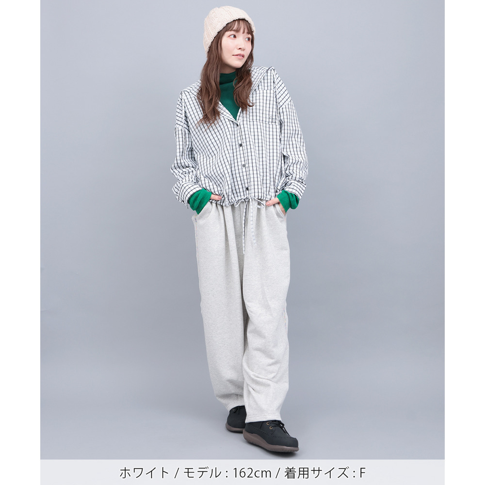 フード付きチェックシャツ1