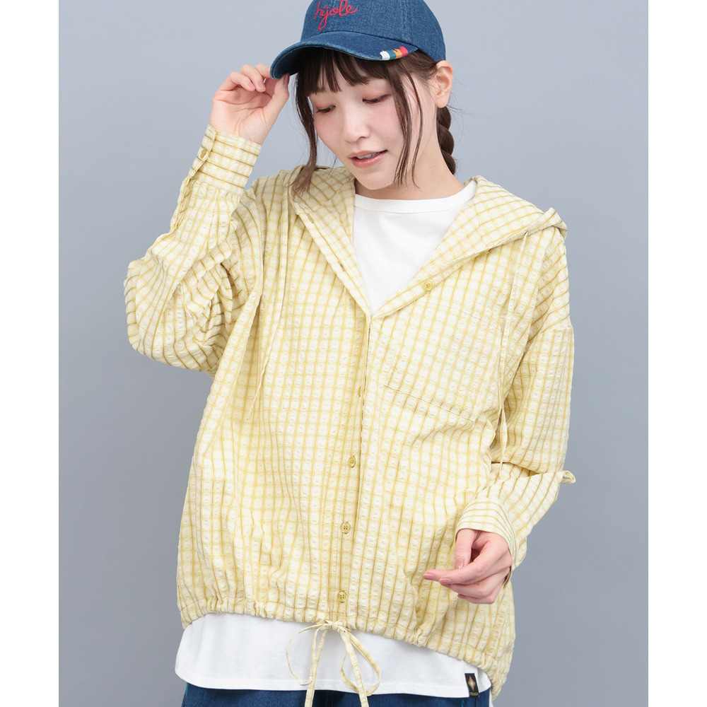 フード付きチェックシャツ1