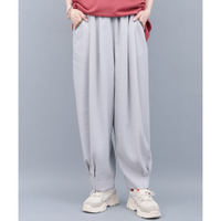 エッグタックパンツ