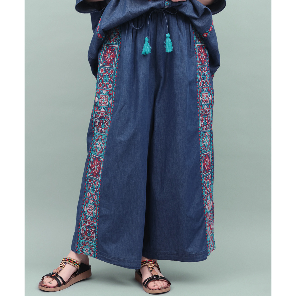 Rico ライトデニムメヒコタイル刺繍パンツ