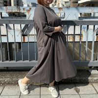 バックロゴプリントカットロングワンピース