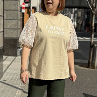 袖レースフロントロゴプリントプルオーバー