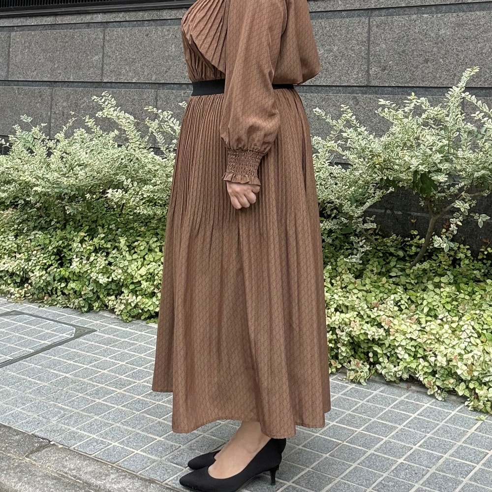 幾何柄プリントプリーツロングスカート2