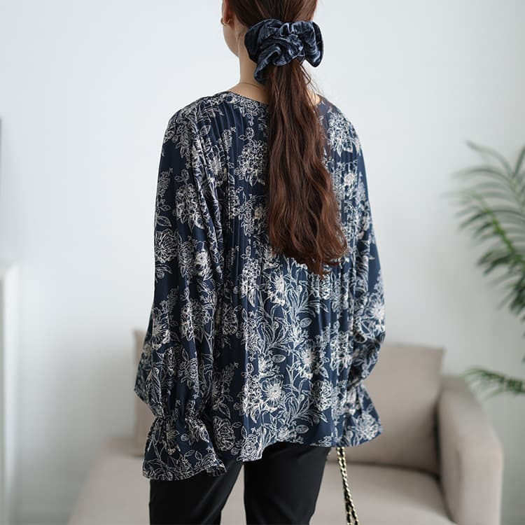 大きいサイズ レディース 花柄消しプリーツキャンディスリーブブラウス11