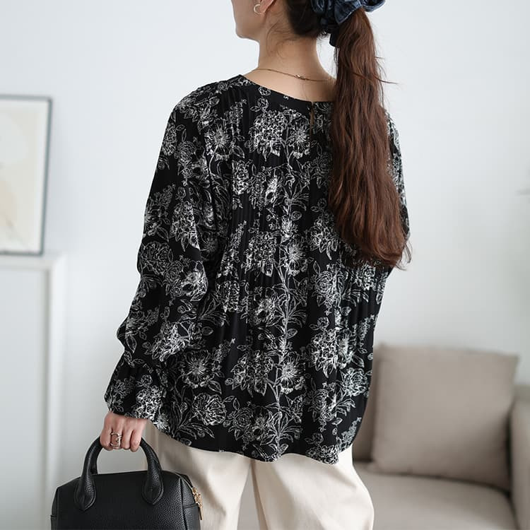 大きいサイズ レディース 花柄消しプリーツキャンディスリーブブラウス9