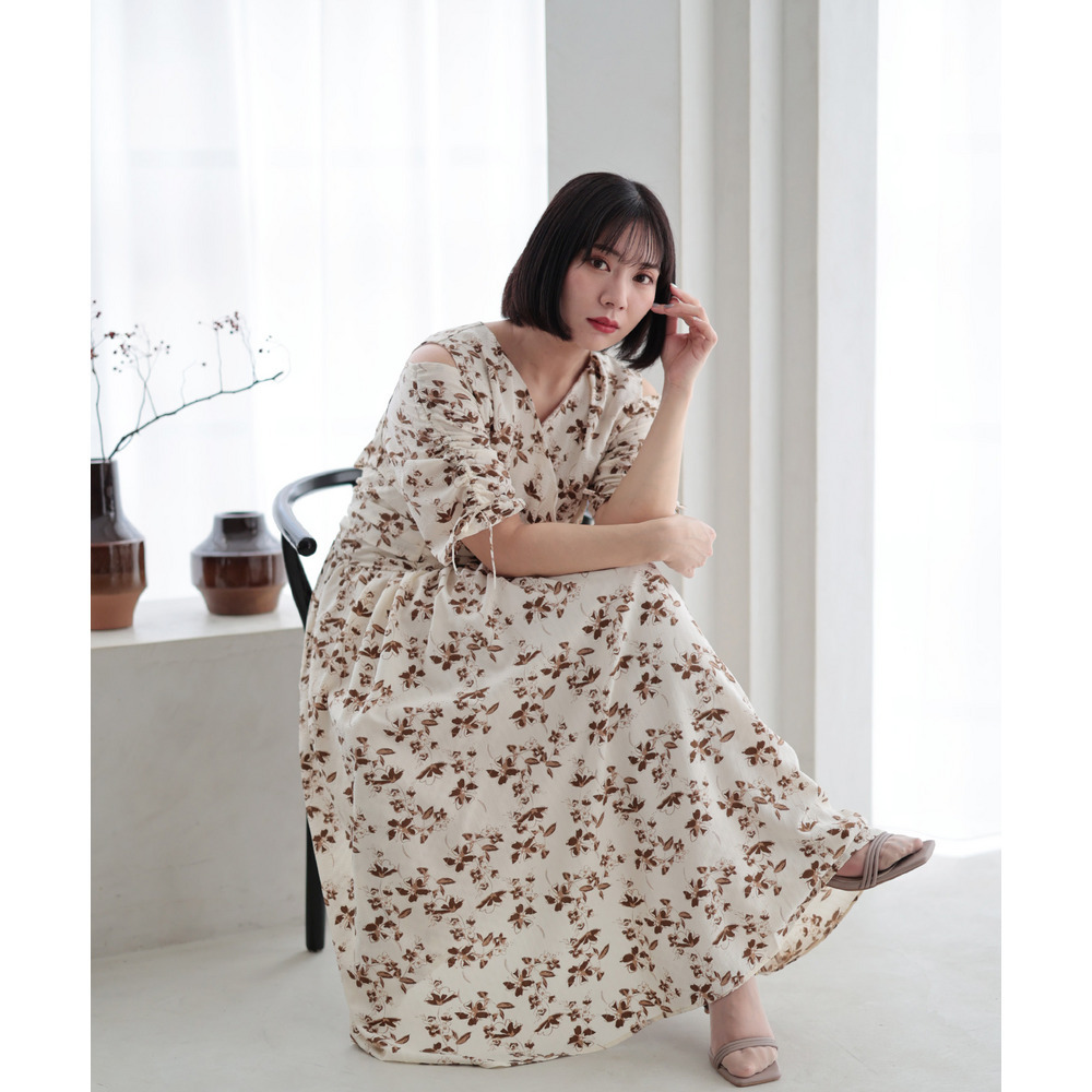 大きいサイズ レディース レトロフラワーウエストタックワンピース1