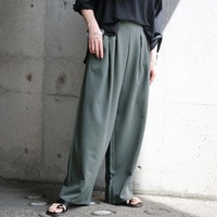 冷感タックテーパードパンツ