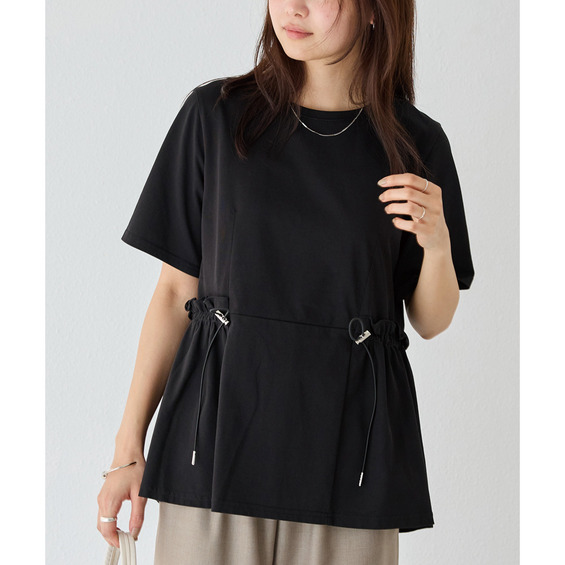 LAVEANGEの好機能シリーズ 「より快適に過ごせる服。」 さまざまな機能を併せ持った高機能素材によって、お洒落なだけでなく、より快適に過ごしていただける服を作りたいという想いから生まれたLAVEA
