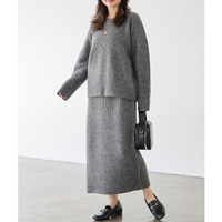 ニットセットアップ