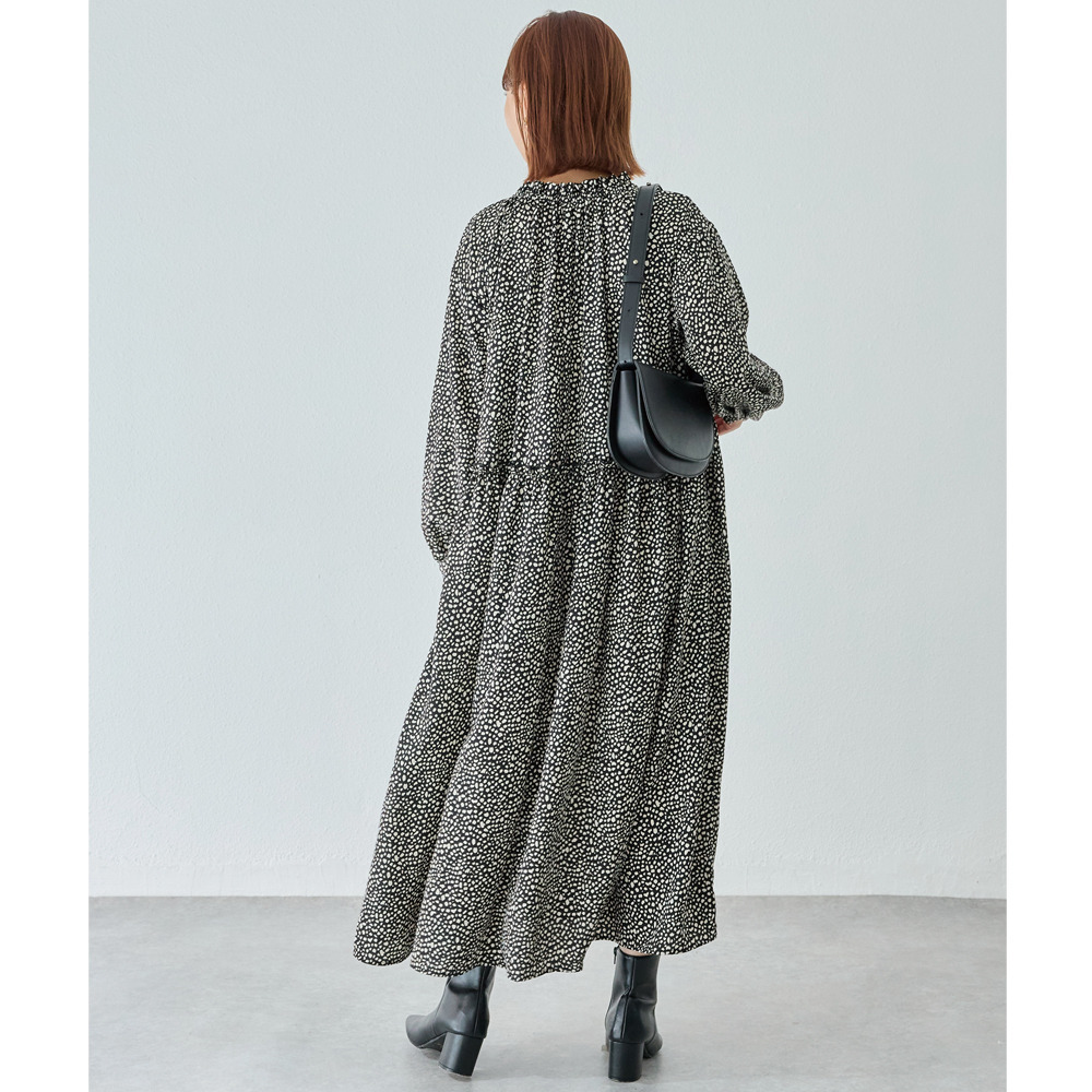 フリル衿ワンピース9