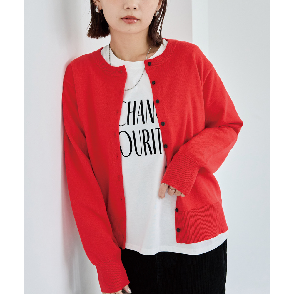 ボタン配色ニットカーデ11