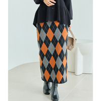 アーガイル柄ニットナロースカート