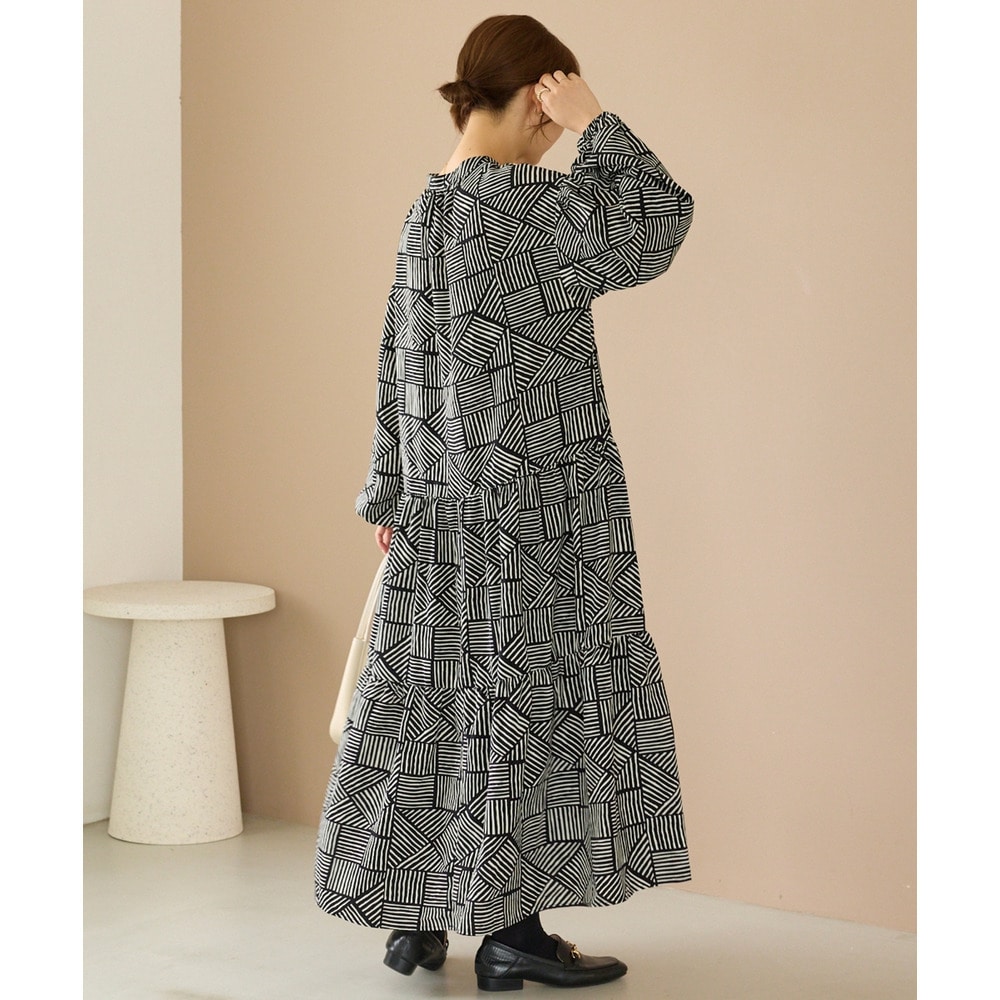 幾何柄ギャザーワンピース|ロングワンピース/バンドカラー/体型カバー/大きいサイズ/洗える LL/3L/4L/5L ラビアンジェ7