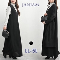 さり気なく広がる上品なフレアラインワンピース
