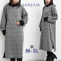 裏シャギー素材でぬくもりを纏うハイネックワンピース