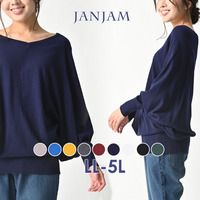 大人女子の「欲しい」がギュギュっと凝縮。脇下にたっぷりと余裕を持たせたドルマンシルエットのニットチュニック　大きいサイズ レディース
