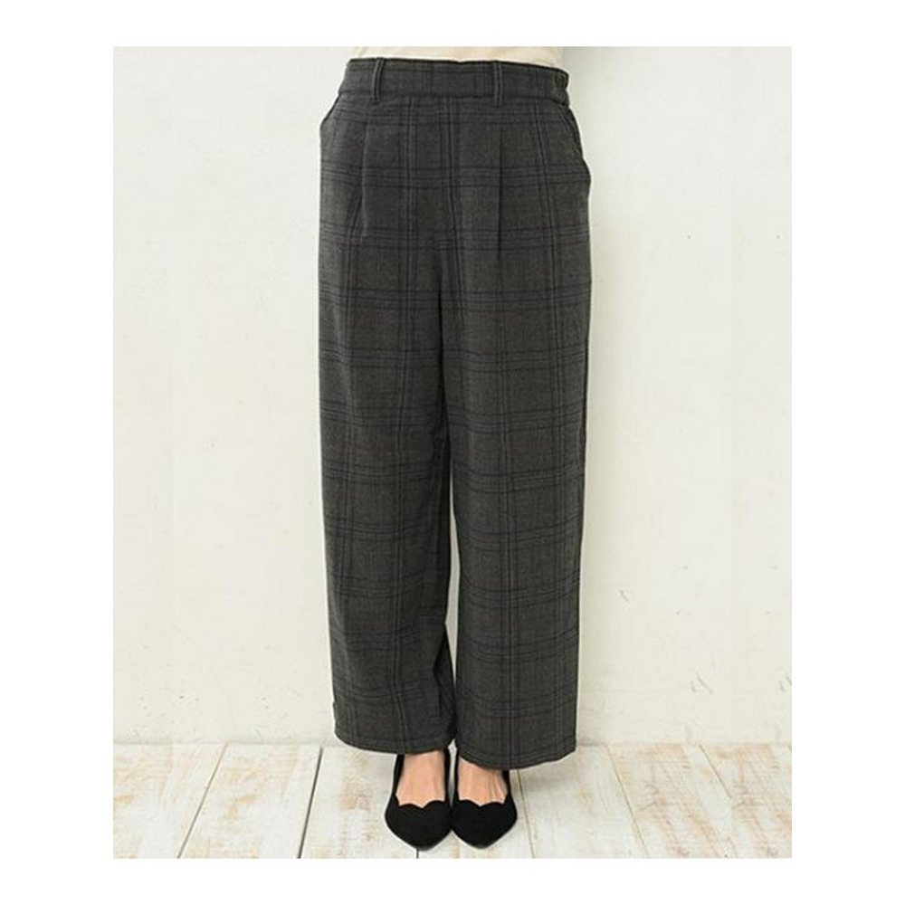 優しい肌触りの質感と適度な張りが魅力。チェック柄ワイドパンツ。 大きいサイズ レディース1