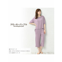 5分袖Tシャツとパンツの上下セット