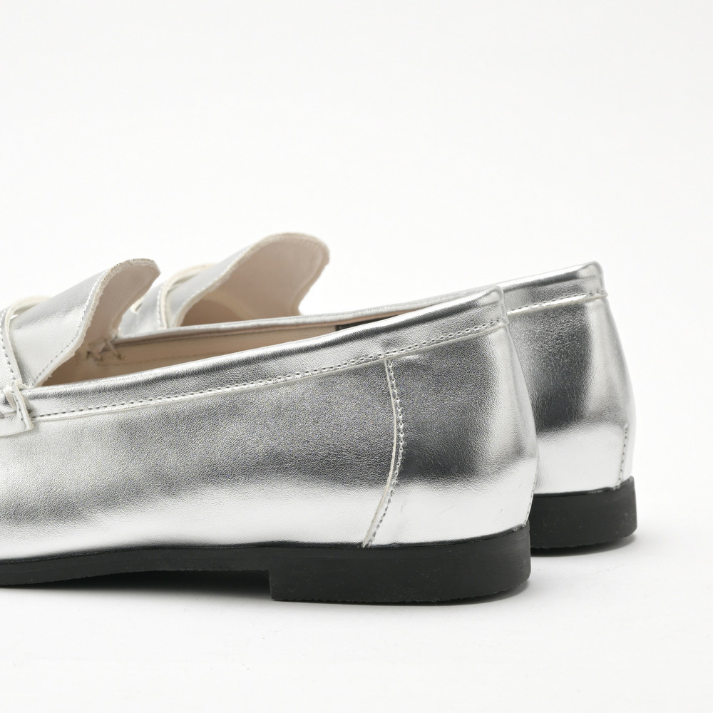 la farfa SHOESふわふわ大人ローファー552 4E13