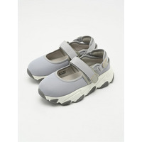 la farfa SHOES 厚底ストラップスニーカー 901　(4E)