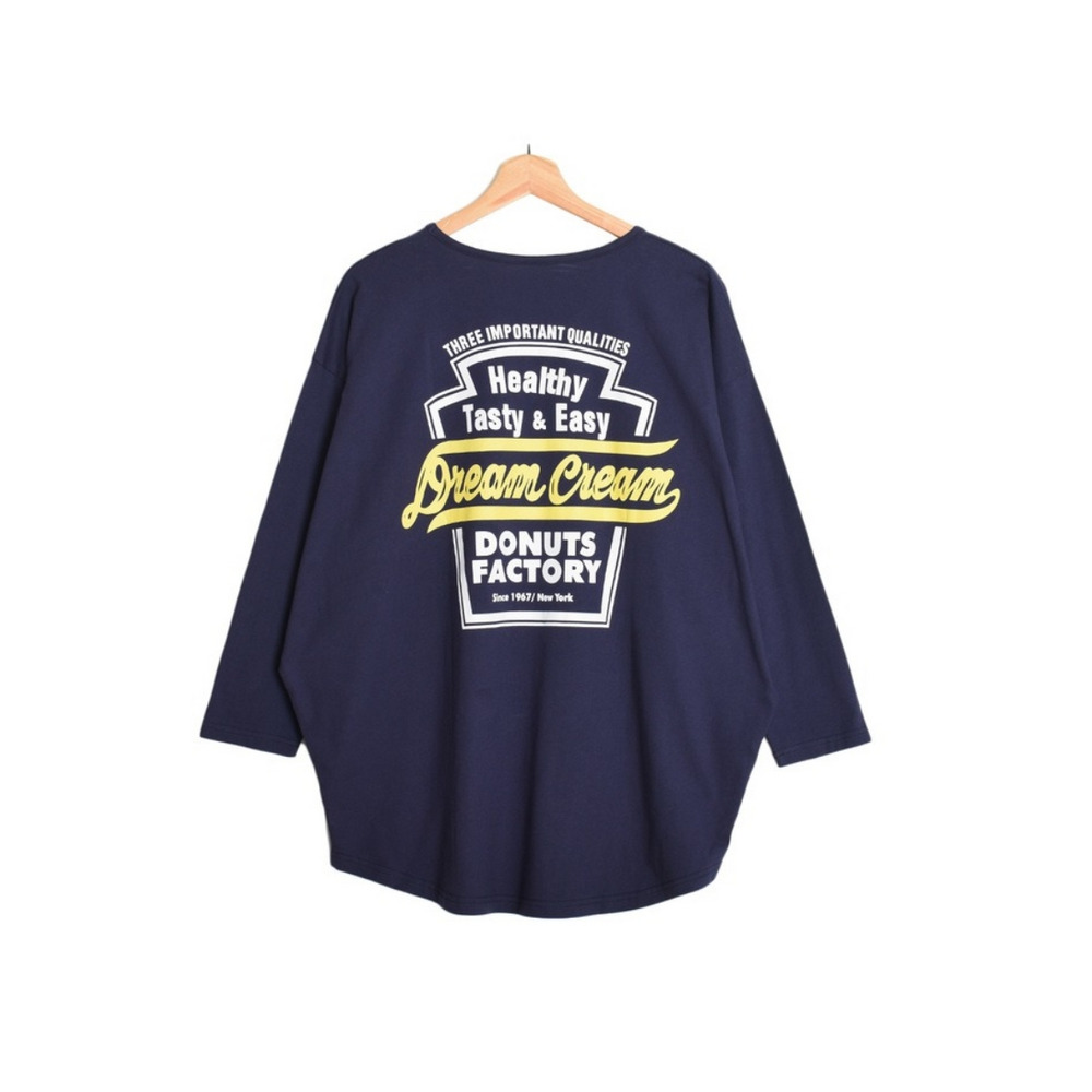 シルエットも大好評!!ゆったりオーバーサイズがおしゃれ可愛いバックプリントロゴロング丈Tシャツ　大きいサイズ レディース ネイビー(長袖) 1