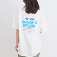 BACKサガラ刺繍VネックTシャツ