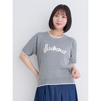 ロゴ刺繍ケーブルニットトップス