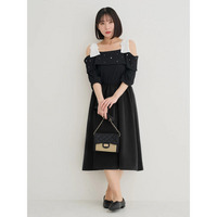 【WEB限定】ビジュー付きショルダーリボンオフショルワンピース