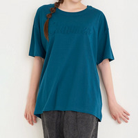 エンボスロゴTシャツ
