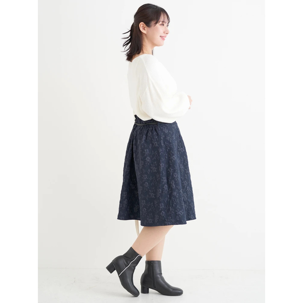 ベルト付き花柄ジャガードフレアスカート17