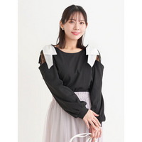 肩チュールシアーパール付きリボントップス