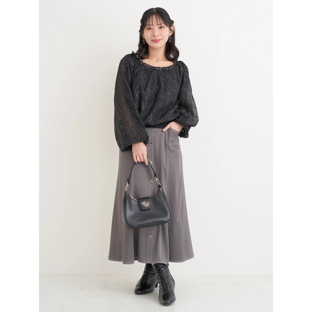 【WEB限定】フラワーラメ刺繍オフショルブラウス15