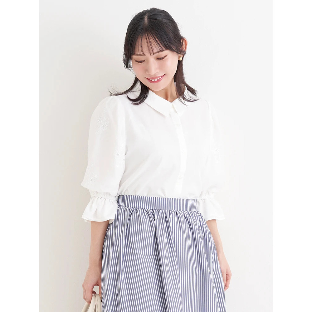 袖フラワー刺繍×ラインストーンブラウス11