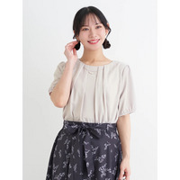 【ラクケア】アクセサリー付き5分袖タックバルーンブラウス