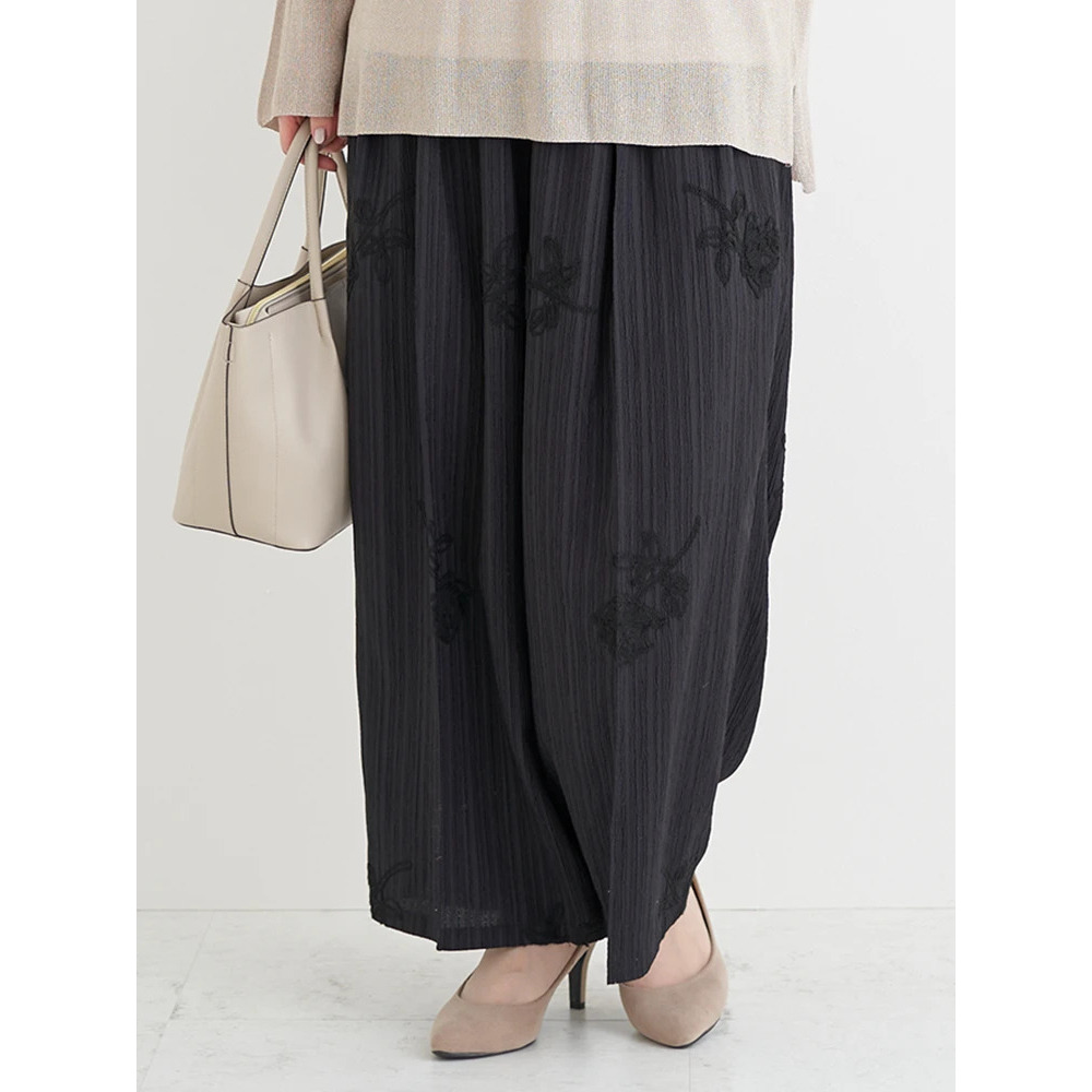 フラワー刺繍ワイドパンツ16