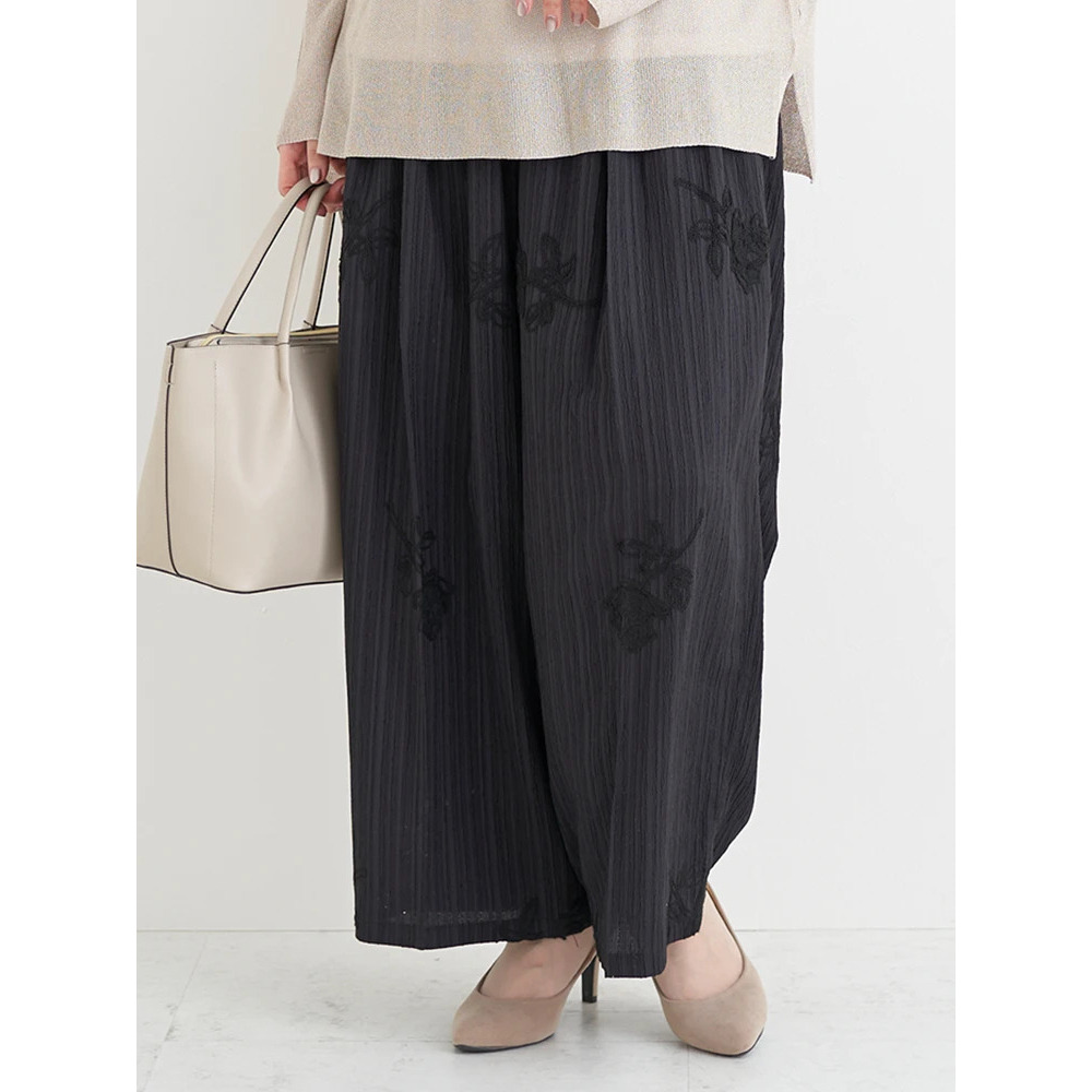 フラワー刺繍ワイドパンツ17