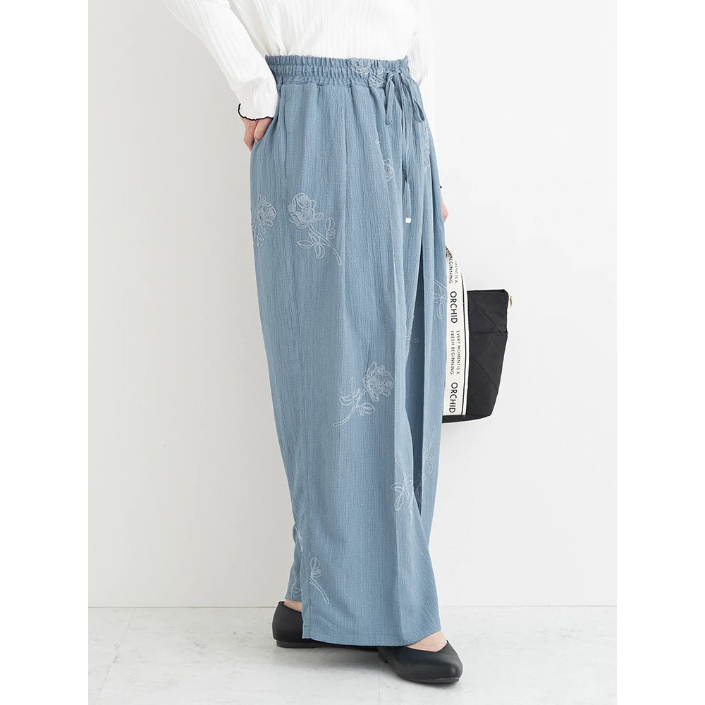 フラワー刺繍ワイドパンツ3