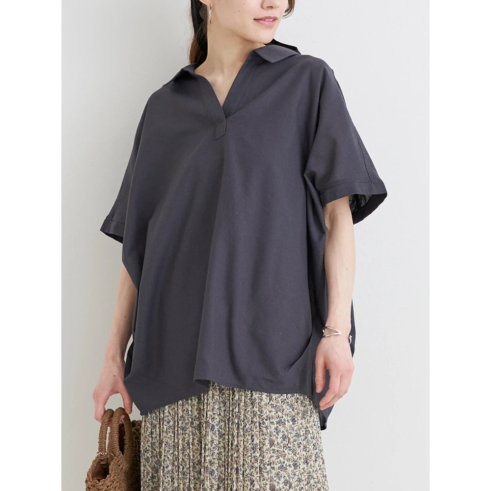 【涼風リネン】スキッパーネックブラウス1
