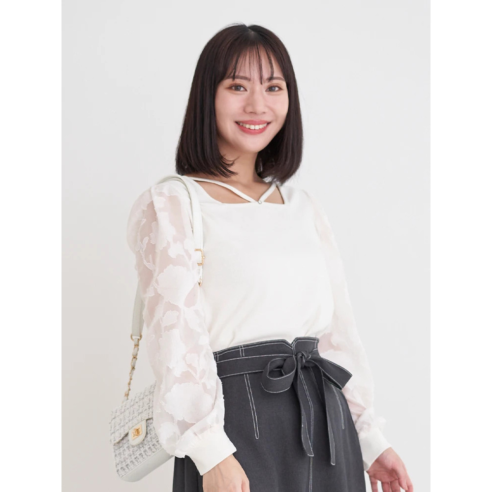 スクエアネック袖花柄シアープルオーバー20