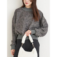 【WEB限定】スエードポンチレオパード柄トップス