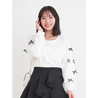 袖リボン×パールリブトップス