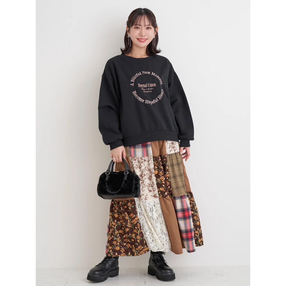 サークル刺繍ロゴ裏毛トップス12