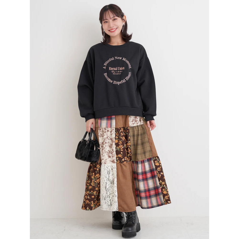 サークル刺繍ロゴ裏毛トップス13