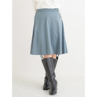 パールボタンフレア膝丈スカート